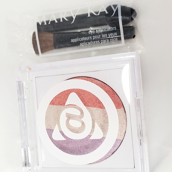 ❤️Mary Kay trio Eyeshadow with mini tools - Picture 5 of 7